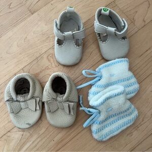 Freshly picked size 0 baby shoes - Cream and Blue